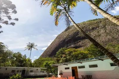Sitio em Petropolis com Vista para Montanha