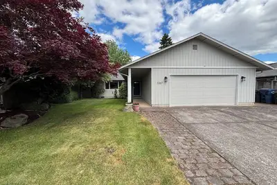 Image de Serene 3-bedroom house with Ac in charming Eugene