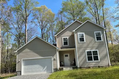 Image de Spacious 4-bedroom house in peaceful Mineral near Lake Anna