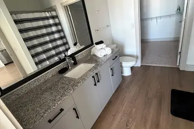 Image de Cozy 1-bedroom apartment 15 min from Hartsfield-Jackson