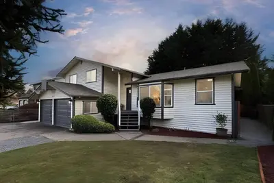 Image de Morden 3br house, w/ firepit, A/C, Pets, King beds