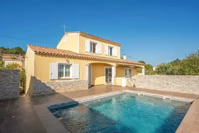 Image de Superbe maison à Rochefort du Gard
