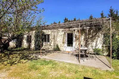 Image de Superbe maison à Courthezon avec Wi-Fi