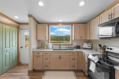 Image de The Hideaway at Goose Pond Acres- Private Waterfront Retreat