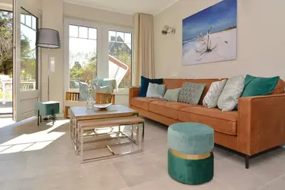 Image de Modern 85sqm on 2 levels for up to 4 people with private sauna -