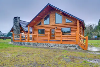 Image de Pavilion w/ Hot Tub! ‘Trybett Cabin 2’ in Forks