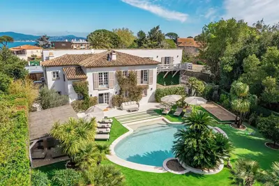 Image de Villa Taman, 5 chambres proche centre-ville