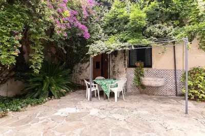 Image de Appartement « Tenuta Donna Vittoria Piccola » avec vue montagne, Wi-Fi et climatisation