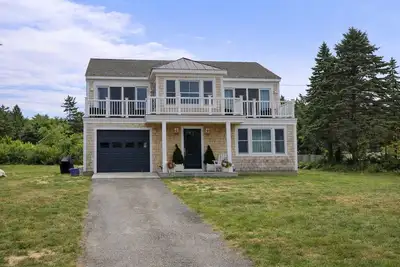 Image de Short Walk to Water, Mins to Nauset Beach, Ac!