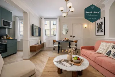 Image de PoeticStay - Louvre - Suite Ronsard