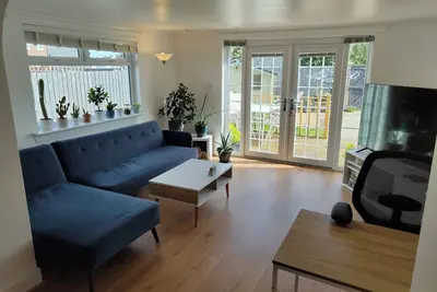 Image de Lovely bungalow, sunny garden