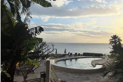 Image de Elevated Ocean View 2br - Private Balcony - Cupecoy