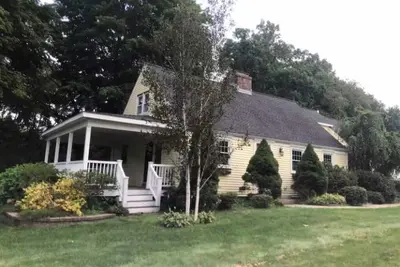 Spacious Charming New England Cape, in Bloomfield, Connecticut