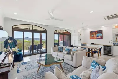 Image de Penthouse: Beach Club, Private Patio, Bbq grill
