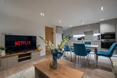 Image de Cosy Battersea Flat | Zone 2 London | Sleeps 5 | Free Parking!