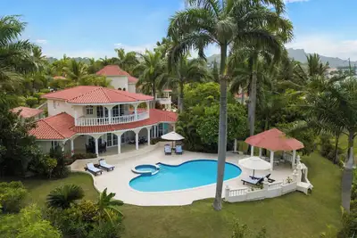 Image de Charming 4-bedroom villa with Ac private swimming pool and grill in Puerto Plata