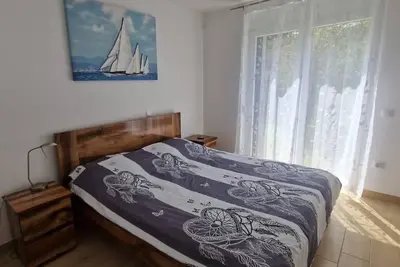 Image de Appartement d'une chambre prés de la plage Preko, Ugljan (A-25531-a)