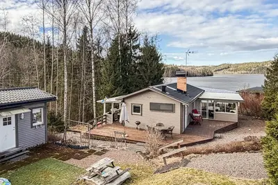 Image de Superbe maison à Molkom avec vue sur le lac