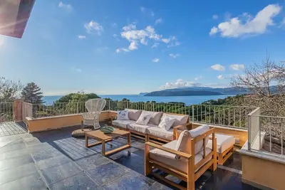 Image de Stunning villa with sea view