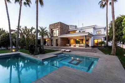 A paradise with ocean views