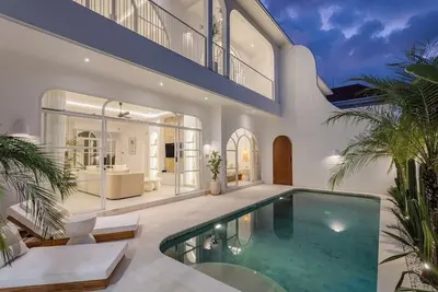 Image de 3br Villa with Private Pool near Fins Beach