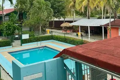 Image de Big Group Stay Near Beach w/ Pool and Parking