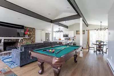 Image de Lakeview Lodge 1Min Walk to Lake  Pool Table