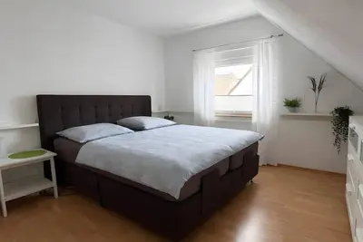Image de Hébergement avec 1 à 3 chambres privées sans cuisine et Wi-Fi