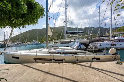 Image de Caribbean Dream: Sun-soaked Sailing Adventure from Tortola, Islas Vírgenes Británicas