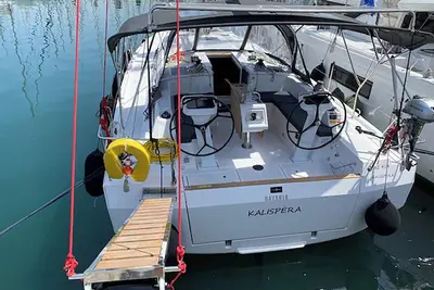 Image de Sun-Kissed Sailing Adventure in Islas Sarónicas