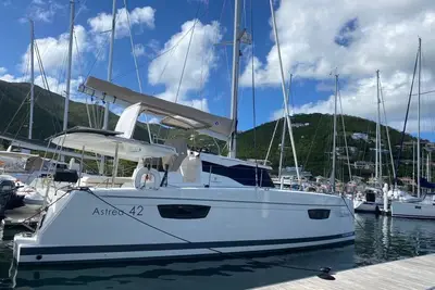 Image de Caribbean Dream: Sun-soaked Sailing Adventure from Tortola, Islas Vírgenes Británicas