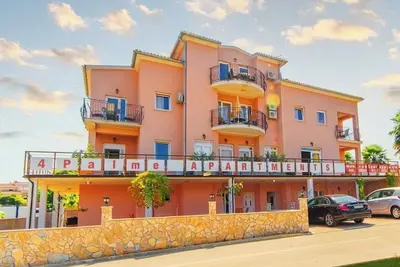Image de Your feel-good apartment in Funtana - modern, quiet & close to the beach