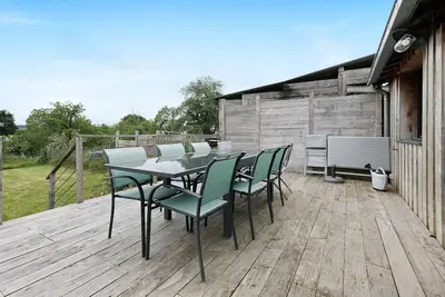 Image de Gîte « Au Val De Vilaine » avec terrasse privée, jardin privé et Wi-Fi à Saint-Dolay