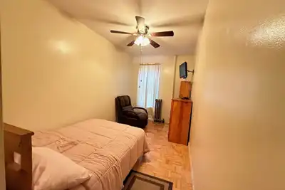 Image de Move-In Ready 2br Apartment – Clean, Cozy & Conveniently Located