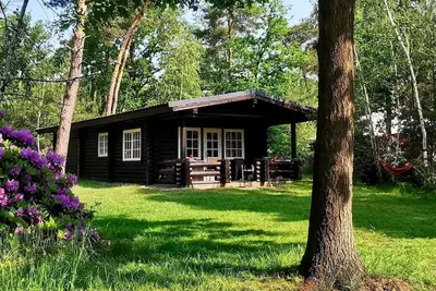 Image de Outdoors Holten - Family Lodge bad