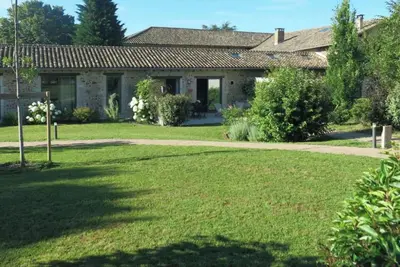 Image de Cuvage en pierre de caractère - Beaujolais