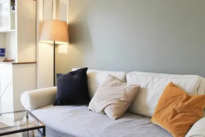 Image de Lumineux 35m² avec balcon ensoleillé à Paris