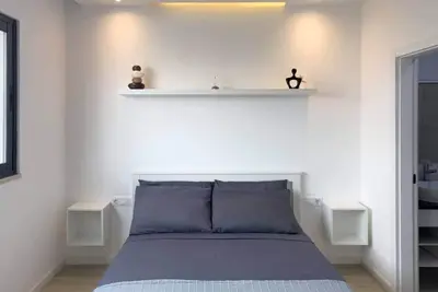 Image de Cozy 2 bdr aprt, rooftop pool - Lcgr