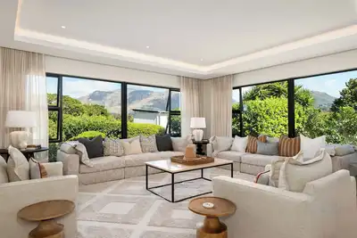 Image de Luxe Constantia Manor | Bespoke Private Retreat