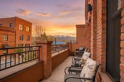Image de 5 Star Listing! 1 Min Walk to Arkansas River