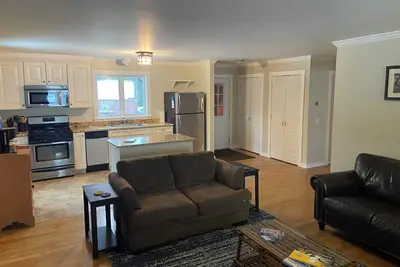 Image de Beautiful 2-Bedroom Waterfront Retreat
