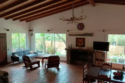 Image de Campestre Oviedo complete house with pool in the Guadalupe Valley wine route.