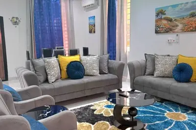 Image de Luxury 2 Bedroom Oasis in the Heart of Accra