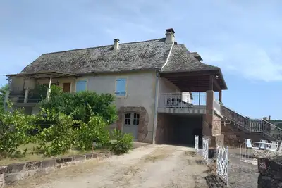 Image de Gîte L'oustal - Domaine Les Planes avec piscine partagée, terrasse privée et Wi-Fi