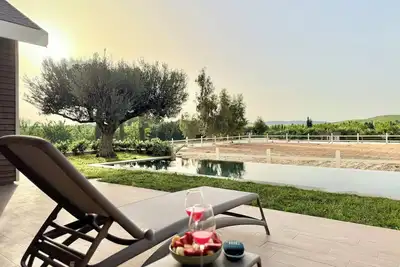 Image de Kenz Essia Chalet immersif dans une ferme privée avec piscine et vue nature