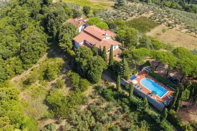 Image de Magnifique maison de vacances privée pour 10 personnes avec Wifi, piscine privée, Tv et patio