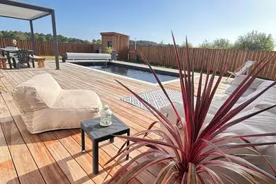 Image de Villa Noosa 145m² · Piscine eau salée · Terrasse · Seignosse
