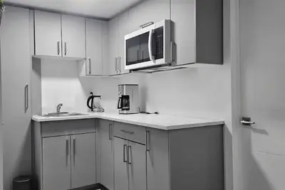 Image de Cozy Winnipeg Retreat