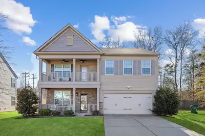 Image de 4br Charlotte Retreat - Fenced Yard + Outlets
