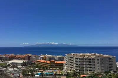 Image de 2 Bd Apartment with stunning view